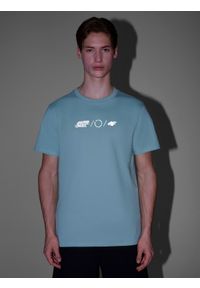 4f - 4F T-shirt regular z nadrukiem męski - turkusowy M. Okazja: na co dzień. Kolor: turkusowy. Materiał: bawełna, materiał, jersey. Długość rękawa: krótki rękaw. Długość: krótkie. Wzór: nadruk. Styl: klasyczny, sportowy, casual