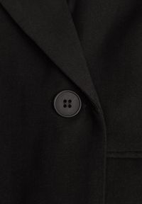 Born2be - Czarna Dwurzędowa Marynarka w Stylu Oversize Clazara. Okazja: na co dzień, na spotkanie biznesowe, do pracy. Kolor: czarny. Materiał: poliester, jeans. Styl: casual, biznesowy #4