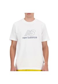 Koszulka New Balance MT41906WT - biała. Kolor: biały. Materiał: bawełna, dresówka. Długość rękawa: krótki rękaw. Długość: krótkie. Wzór: napisy #1