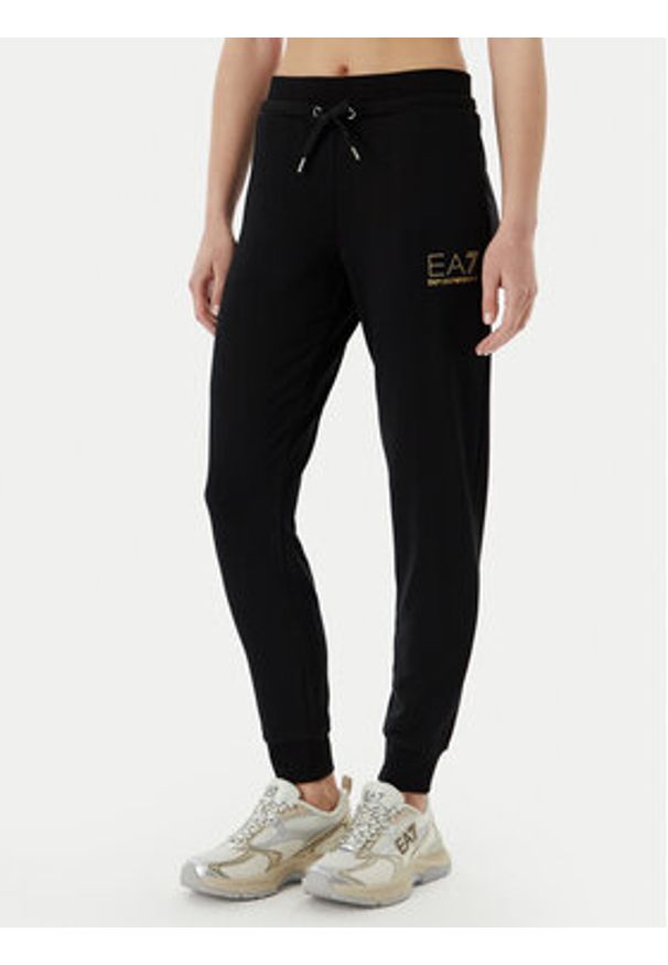 EA7 Emporio Armani Dres 8NTV51 TJ9RZ M0003 Biały Regular Fit. Kolor: biały. Materiał: syntetyk