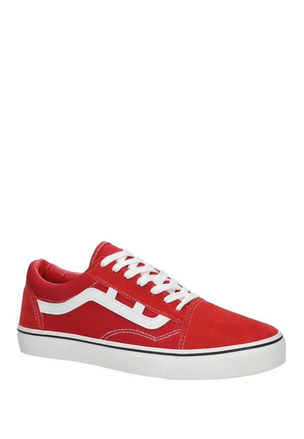 Casu - Czerwone trampki sznurowane casu hr61262. Kolor: czerwony