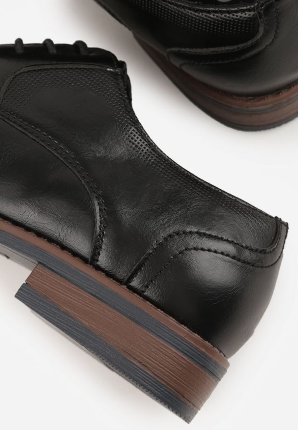Born2be - Czarne Eleganckie Półbuty ze Skórzaną Wkładką i Ozdobnymi Przeszyciami Iphaera. Okazja: na spotkanie biznesowe, do pracy. Kolor: czarny. Materiał: skóra. Styl: elegancki