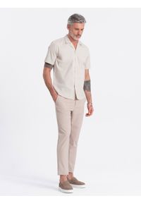 Ombre Clothing - Męska koszula z krótkim rękawem i kubańskim kołnierzem - kremowa V7. Okazja: na co dzień. Kolor: kremowy. Materiał: tkanina, bawełna. Długość rękawa: krótki rękaw. Długość: krótkie. Wzór: gładki, jednolity. Sezon: lato. Styl: klasyczny, casual #5