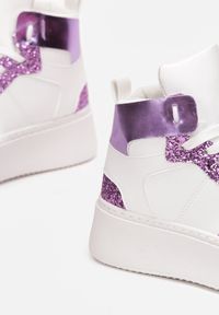 Renee - Biało-Fioletowe Sznurowane Sneakersy za Kostkę z Brokatem i Metalicznymi Wstawkami Sareena. Wysokość cholewki: za kostkę. Kolor: biały #2