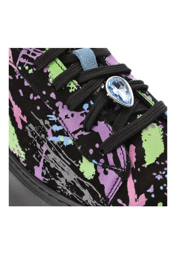 Fioletowe Sneakersy Maciejka Stylowe Obuwie Damskie Na Platformie. Kolor: fioletowy. Materiał: materiał. Wzór: kolorowy. Obcas: na platformie