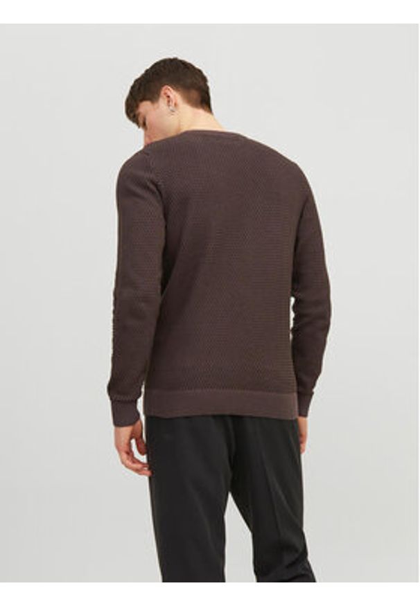 Jack & Jones Sweter 12212816 Brązowy Regular Fit. Kolor: brązowy. Materiał: bawełna