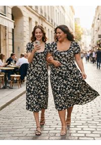 Sinsay - Bawełniana sukienka midi z bufkami w kwiaty - wielobarwny. Materiał: bawełna. Wzór: kwiaty. Długość: midi #1