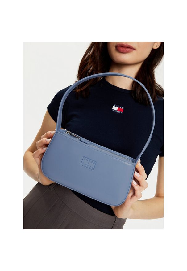 Torebka Tommy Jeans. Kolor: niebieski