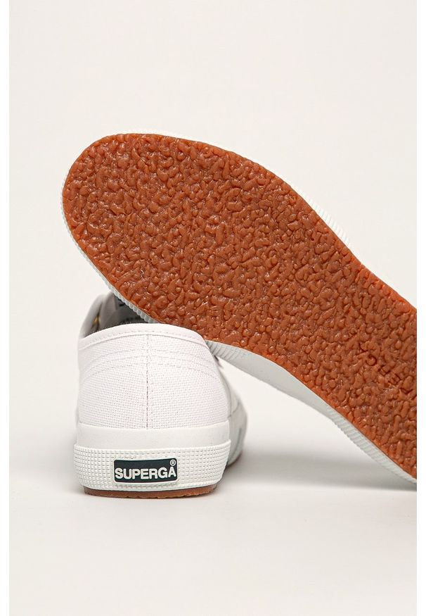 Superga - Tenisówki. Kolor: biały