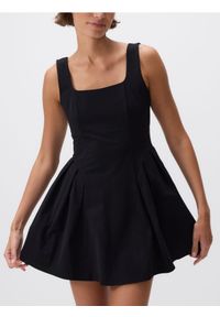 Reserved - Gładka sukienka mini - czarny. Kolor: czarny. Materiał: dzianina. Wzór: gładki. Długość: mini #1