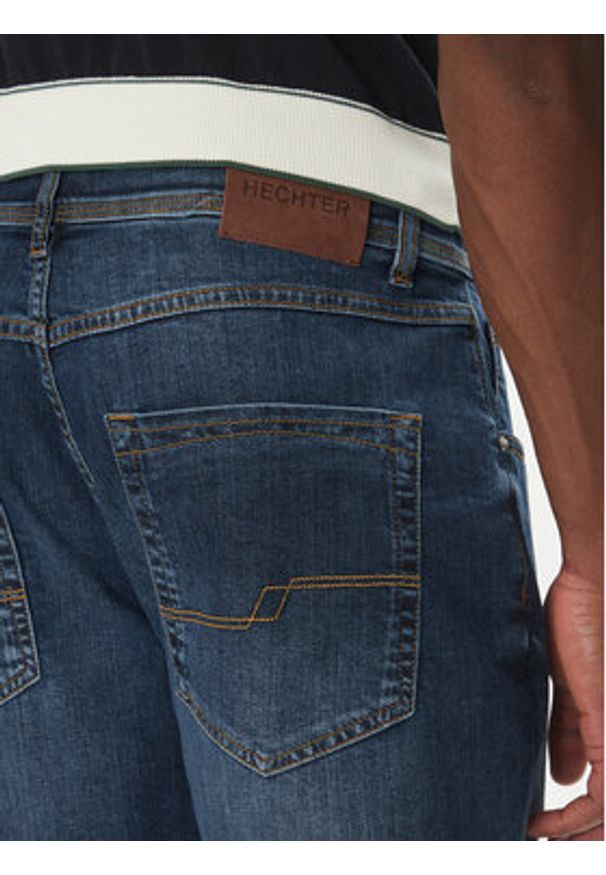 Hechter Paris Szorty jeansowe 26655 151362 Granatowy Regular Fit. Kolor: niebieski. Materiał: bawełna