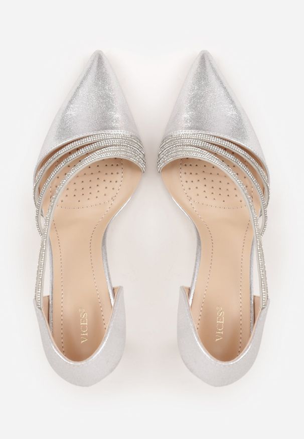 Renee - Srebrne Szpilki VICES z Ozdobnymi Paseczkami z Cyrkoniami w Eleganckim Stylu Jaenlith. Kolor: srebrny. Materiał: satyna. Obcas: na szpilce. Styl: elegancki