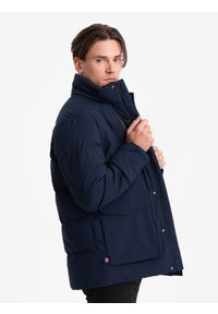 Ombre Clothing - Zimowa kurtka męska z odpinanym kapturem i kieszeniami cargo - granatowa V1. Kolor: niebieski. Materiał: poliester. Sezon: zima #3