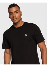 47 Brand T-Shirt Base Runner BB017TEMBRT562256JK Czarny Regular Fit. Kolor: czarny. Materiał: bawełna #4