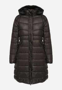 Born2be - Czarna Kurtka Pikowana o Długim Kroju z Kapturem i Dwustronnym Suwakiem Sanasira. Okazja: na co dzień. Typ kołnierza: kaptur. Kolor: czarny. Materiał: jeans. Długość: długie. Styl: casual, elegancki #5