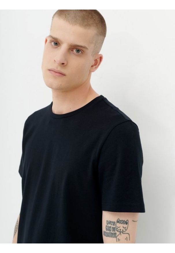 outhorn - Gładki t-shirt męski. Materiał: bawełna, jersey, materiał. Wzór: gładki