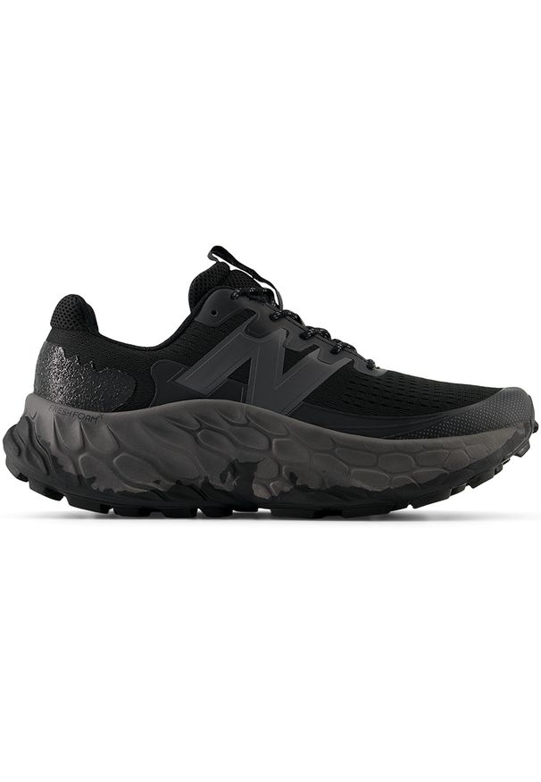 Buty męskie New Balance Fresh Foam X More Trail v3 MTMORNB1 – czarne. Kolor: czarny. Materiał: guma, materiał, syntetyk. Szerokość cholewki: normalna. Sport: fitness