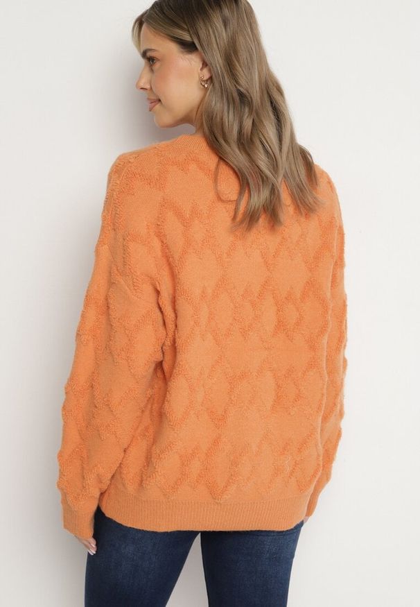 Born2be - Pomarańczowy Sweter o Luźnym Kroju i Wzorzystym Splocie ze Ściągaczami Elondrae. Okazja: na co dzień. Kolor: pomarańczowy. Materiał: bawełna, jeans. Wzór: ze splotem. Styl: casual, elegancki