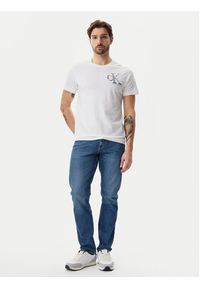 Calvin Klein Jeans T-Shirt Meta Monogram J30J325498 Biały Regular Fit. Kolor: biały. Materiał: bawełna #5