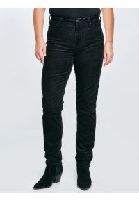 Big-Star - Spodnie damskie sztruks czarne Katrina High Waist Cord 907. Stan: podwyższony. Kolor: czarny. Materiał: sztruks. Sezon: zima, jesień. Styl: klasyczny, retro, elegancki #9