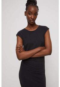 medicine - Medicine sukienka kolor czarny mini dopasowana. Kolor: czarny. Materiał: dzianina. Długość rękawa: krótki rękaw. Wzór: gładki. Typ sukienki: asymetryczne, dopasowane. Długość: mini #4