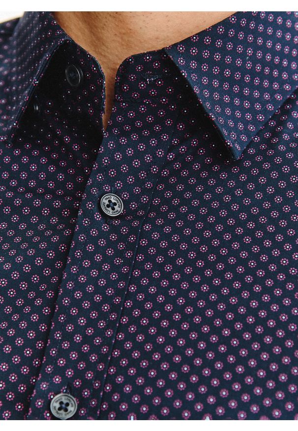 Pako Lorente - PAKO LORENTE – Granatowa koszula w kwiaty. Kolor: niebieski. Materiał: bawełna, elastan. Długość rękawa: długi rękaw. Długość: długie. Wzór: kwiaty