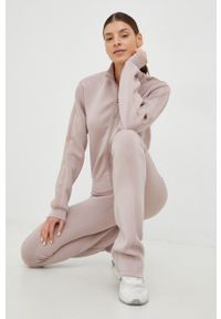 Guess bluza damska kolor różowy gładka. Okazja: na co dzień. Kolor: różowy. Materiał: materiał, wiskoza. Wzór: gładki. Styl: casual #8