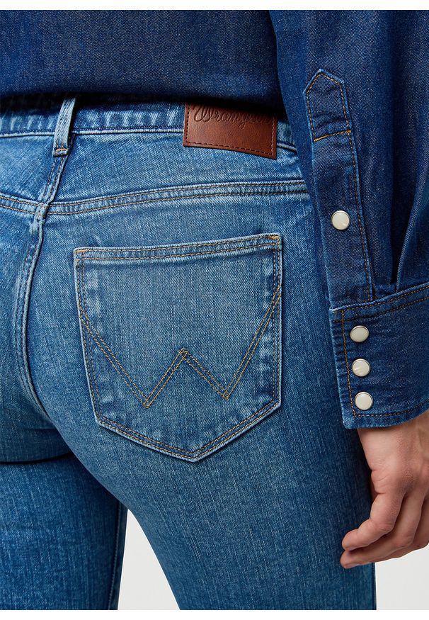 Wrangler - DAMSKIE SPODNIE WRANGLER BOOTCUT RUSTLER WASH 112373180