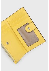 DKNY - Dkny - Portfel skórzany. Kolor: żółty. Materiał: skóra. Wzór: gładki #2
