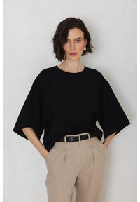 T-SHIRT LUNA CZARNY L - Flawless. Kolor: czarny. Materiał: bawełna. Długość: krótkie. Sezon: lato. Styl: klasyczny