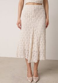 Born2be - Beżowy Koronkowy Komplet Top Wiązany na Szyi i Spódnica Corinatea. Kolor: beżowy. Materiał: koronka #6