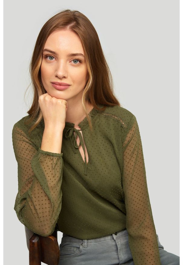 Greenpoint - Elegancka bluzka z koronką. Materiał: koronka. Wzór: koronka. Styl: elegancki