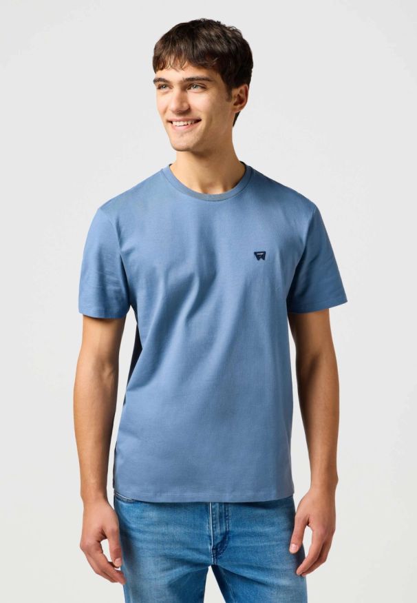 Wrangler - MESKA KOSZULKA WRANGLER SIGN OFF TEE DUSTY BLUE 112362680