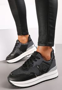 Renee - Czarne Sneakersy Zdobione Brokatem i Metalicznymi Wstawkami Olythea. Kolor: czarny. Wzór: aplikacja #3