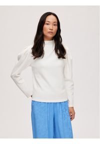 Selected Femme Bluzka Fenja 16088133 Biały Regular Fit. Kolor: biały. Materiał: syntetyk #1