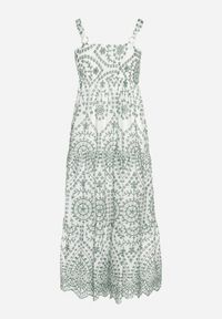 Born2be - Zielono-Biała Bawełniana Sukienka Ozdobiona Haftem Sadonique. Okazja: na co dzień. Kolor: zielony. Materiał: bawełna. Długość rękawa: na ramiączkach. Wzór: haft, aplikacja. Styl: casual, elegancki #4