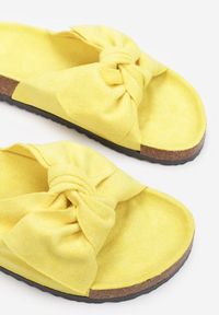 Born2be - Żółte Klapki Mapheia. Nosek buta: okrągły. Kolor: żółty #5