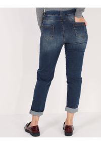 Unisono - SPODNIE - JEANSY. Okazja: na co dzień. Materiał: jeans. Styl: casual, klasyczny #3