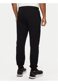 C.P. Company Spodnie dresowe 16CMSP017A005086W Czarny Regular Fit. Kolor: czarny. Materiał: bawełna