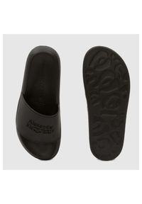Alexander McQueen - ALEXANDER MCQUEEN Czarne klapki męskie z logo, Rozmiar 43. Kolor: czarny #2