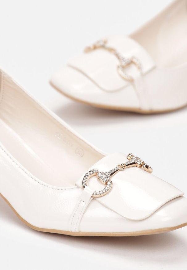 Renee - Beżowe Czółenka z Klamerką w Cyrkonie na Słupku Viokha. Kolor: beżowy. Obcas: na słupku. Styl: elegancki