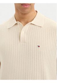 TOMMY HILFIGER - Tommy Hilfiger Sweter MW0MW42770 Kremowy Regular Fit. Kolor: kremowy. Materiał: bawełna #2
