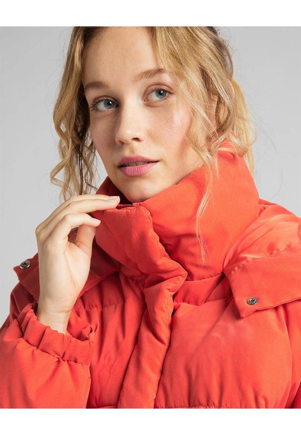 Lee - LEE PUFFER JACKET DAMSKA KURTKA PUCHOWA POINCIANA L56VMMOL 112113120. Materiał: puch