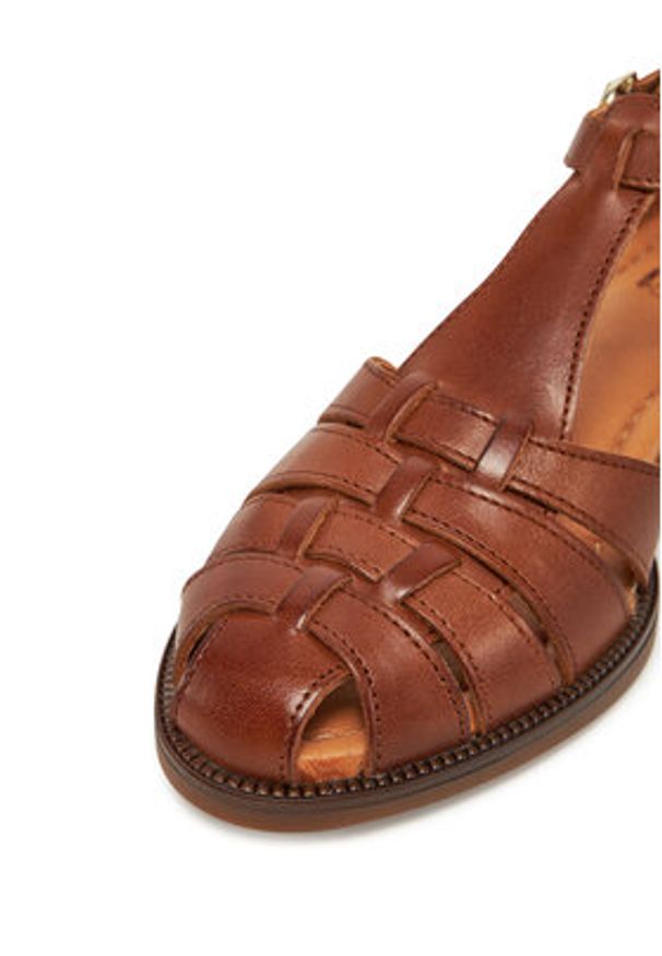 Pikolinos Sandały W7D-1835 Brązowy. Kolor: brązowy. Materiał: skóra