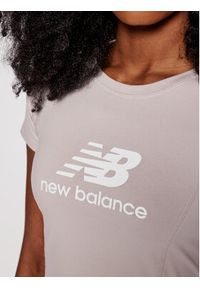 New Balance T-Shirt Athletics Podium WT03503 Różowy Fitted Fit. Kolor: różowy. Materiał: bawełna