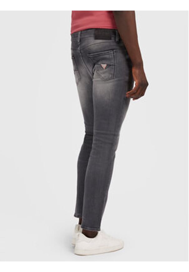 Guess Jeansy Miami M2YAN1 D4Q52 Szary Skinny Fit. Kolor: szary