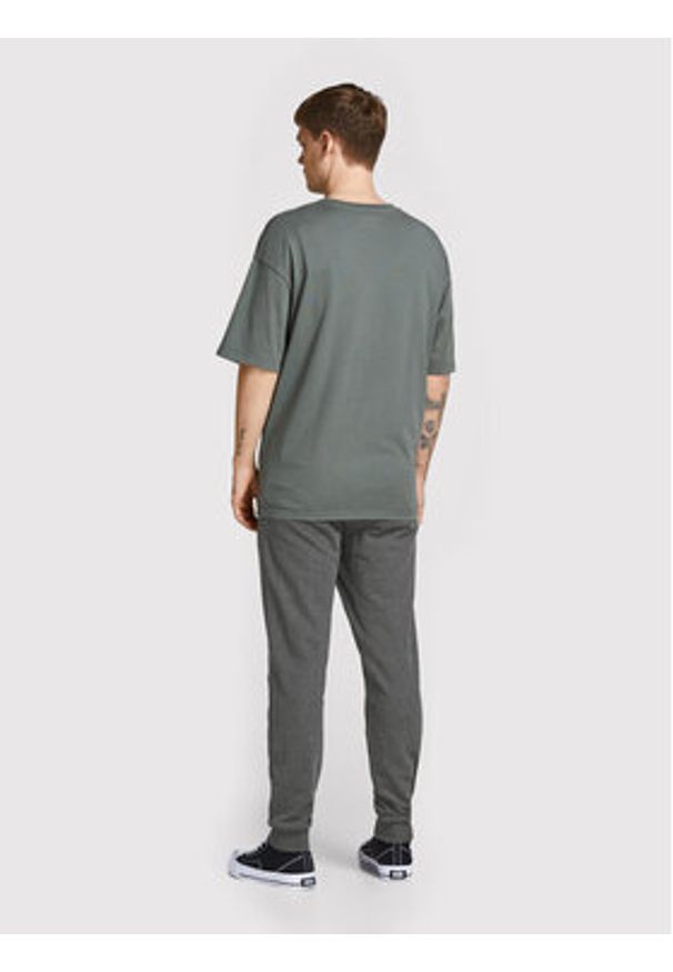 Jack & Jones Spodnie dresowe Gordon 12165322 Szary Regular Fit. Kolor: szary. Materiał: bawełna
