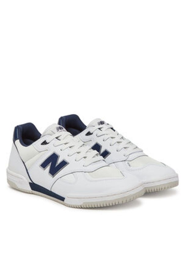 New Balance Sneakersy NM600TTN Biały. Kolor: biały. Materiał: skóra, zamsz