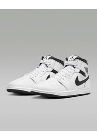 Nike Air Jordan 1 Sneakersy męskie. Kolor: biały. Model: Nike Air Jordan #4