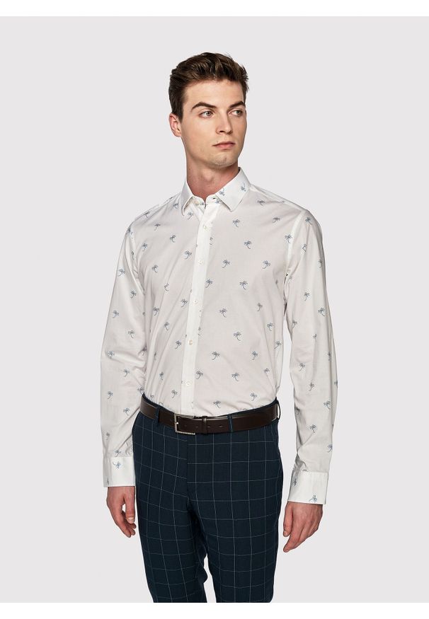 Pako Lorente - PAKO LORENTE – Biała męska koszula w palmy. Typ kołnierza: kołnierzyk klasyczny. Kolor: biały. Materiał: bawełna, elastan. Długość rękawa: długi rękaw. Długość: długie. Styl: klasyczny